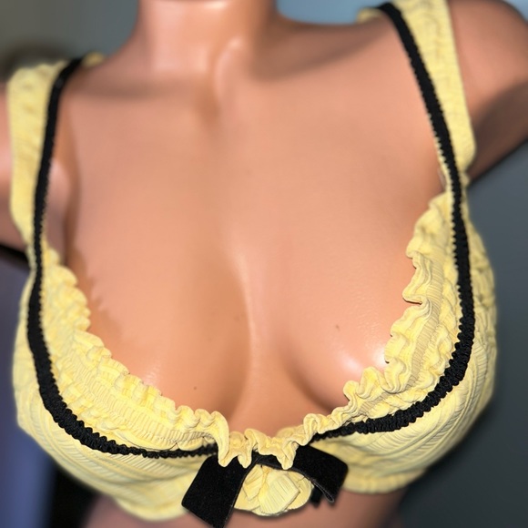 “D” L Vintage Betsey Johnson yellow rose bikini dollbaby retro dollbaby black - Picture 4 of 16